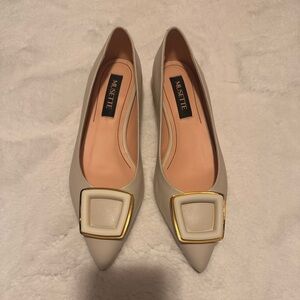 Musette   Cream Women's Shoes with Gold Accent,Size38